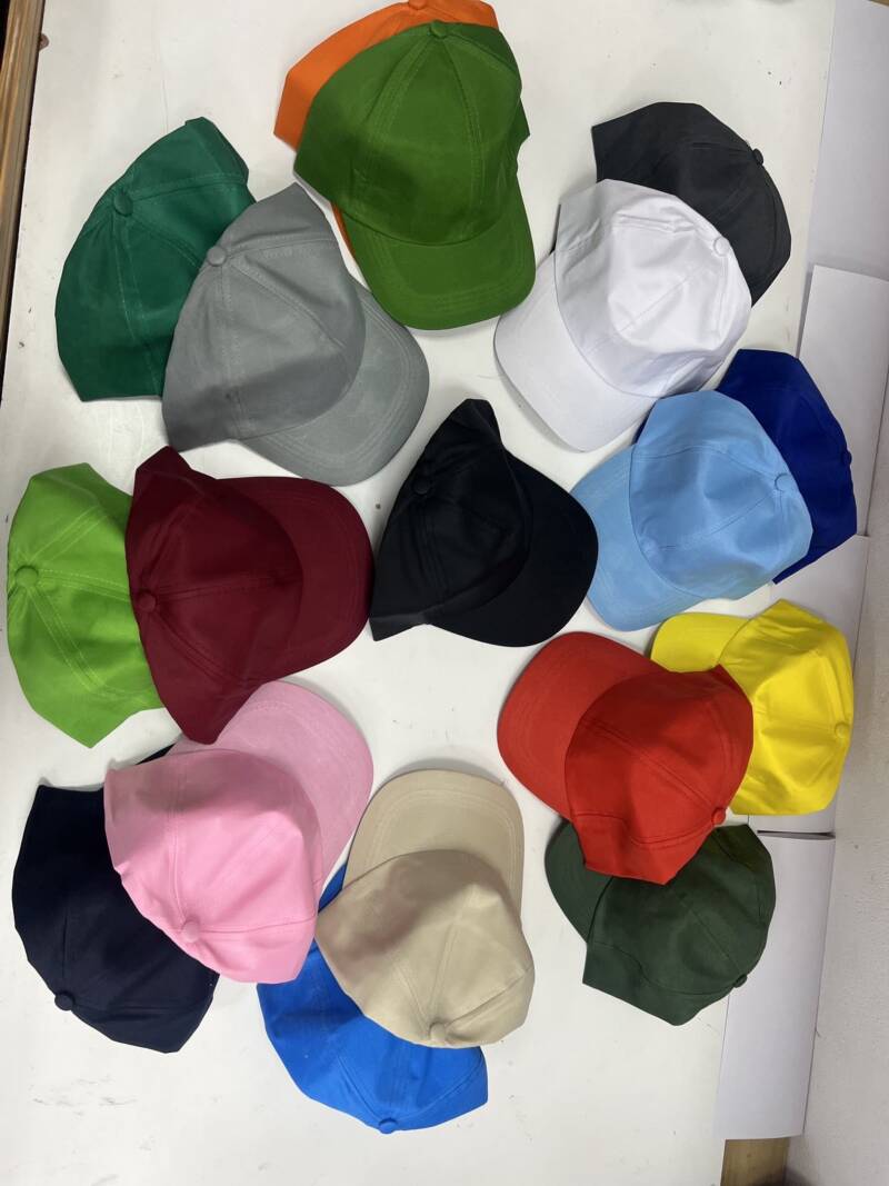 Czapka Chłopięca Roz Standard, Mix kolor Paczka 12 szt